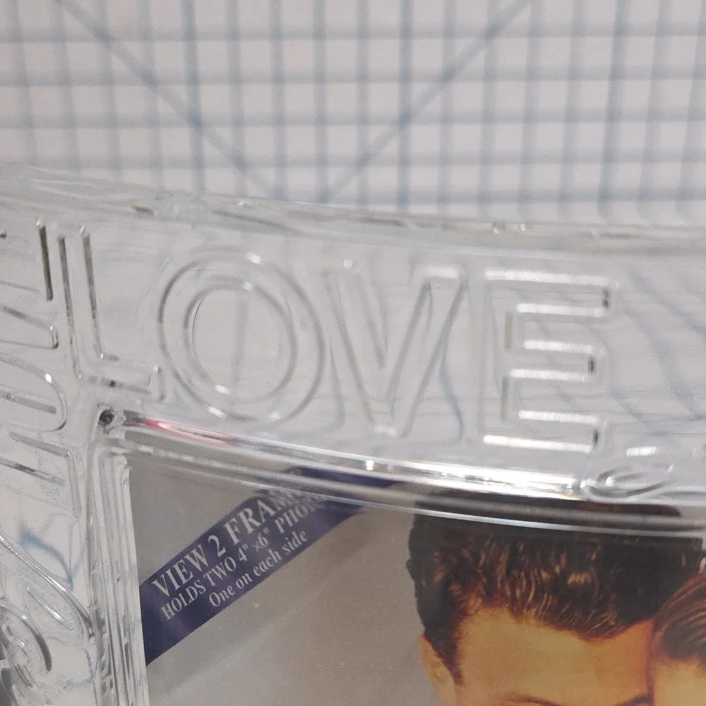 Cristal d' Arques Crystal Petals 24% Crystal Photo Frame, LOVE, 8.5 X 6.5 NIB